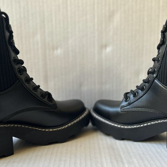 Marc Fisher Women's Lamit2 Ankle Boot Size 6M - Picture 6 of 8